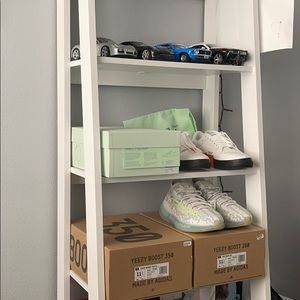 Meet your Posher, Chase